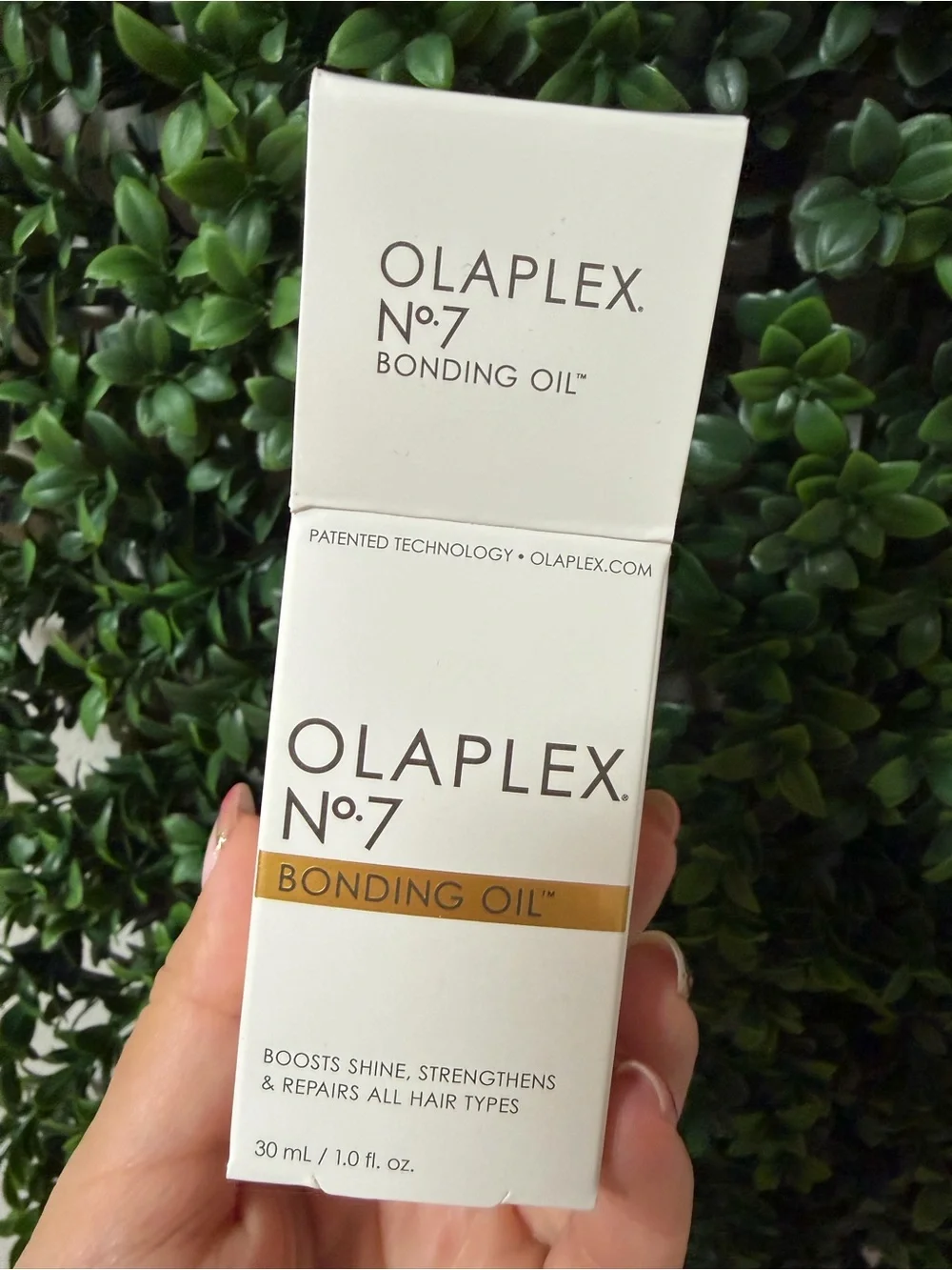 OLAPLEX No.7 Bonding Oil - Clear Bottle with Yellow Oil